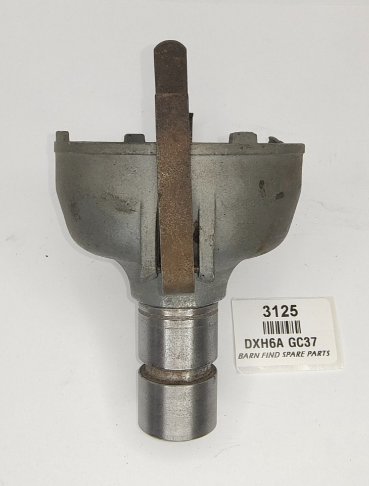 Lucas Used DXH6A Distributor Housing, 40093B  Type No. GC37 Dated January 19484