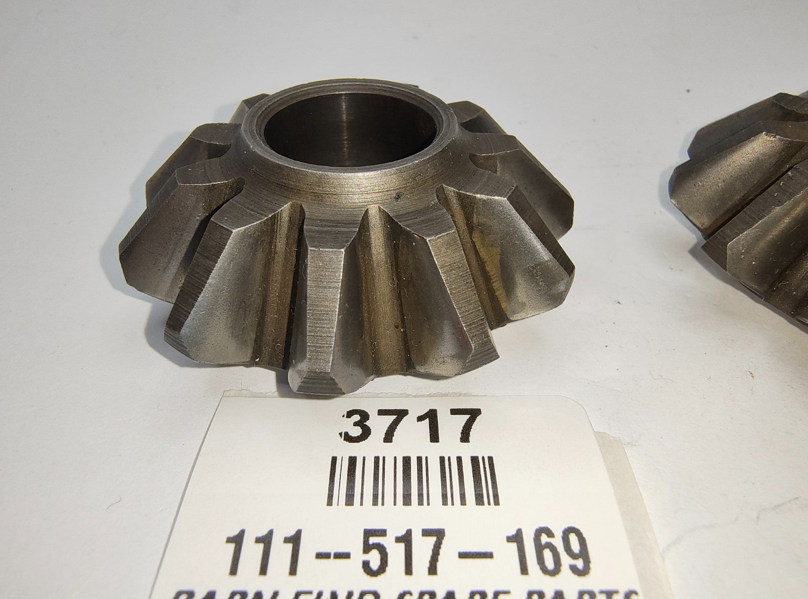 Pinion gears (pair) 11 tooth very good condition or New Old Stock 111-517-1691