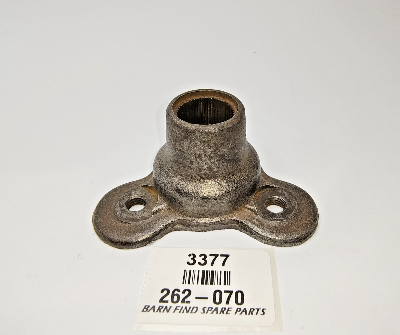 Flange pinion shaft, Good Used Condition, spline in very good condition 262-0700