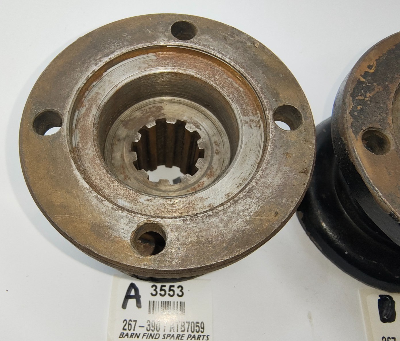 Pinion Flange with dust cover good used 267390  ATB7059 suits some MGA MGB4