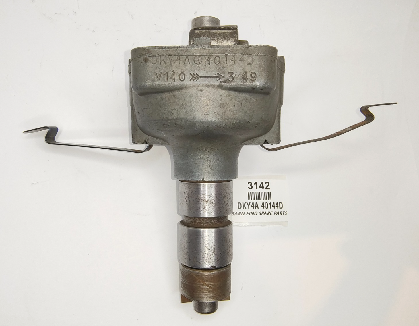 Original LUCAS used DISTRIBUTOR DKY4A 40144D V140 dated March 19490