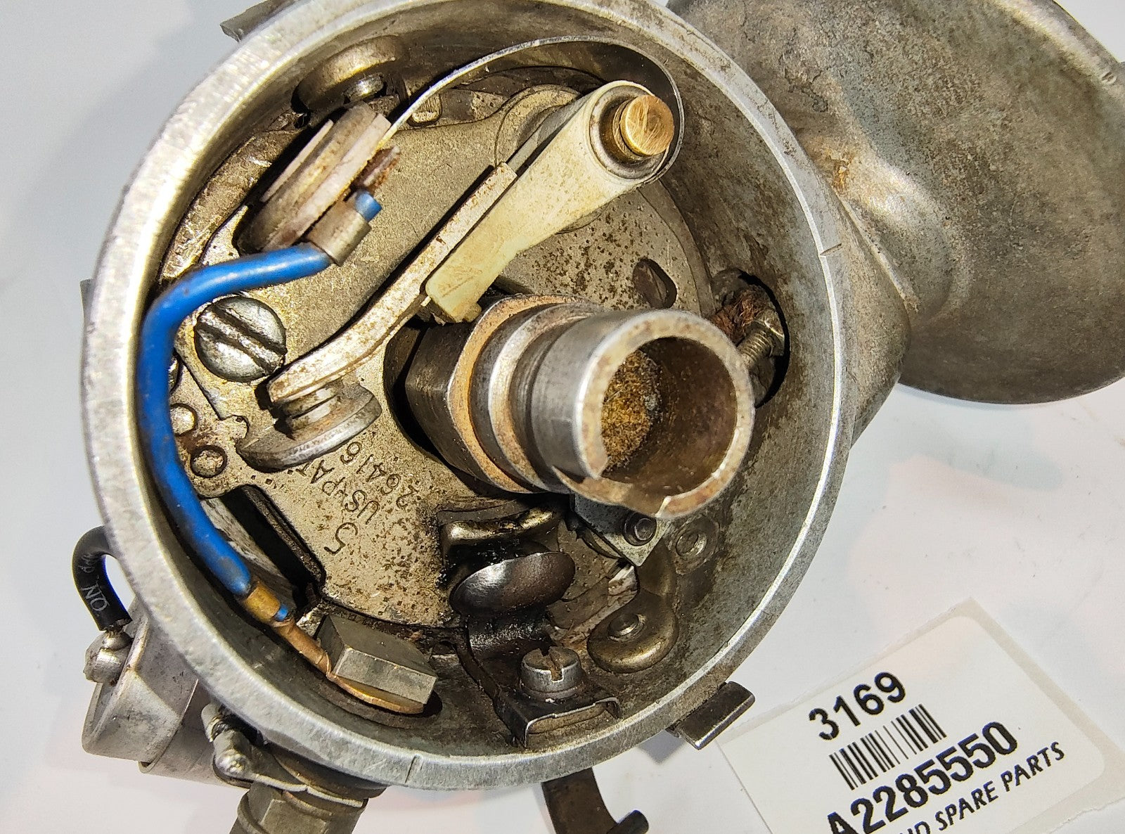 BOSCH Original Used distributor A2285550  U- ZV/JCU 6RI 0 suits slant 6 engine14