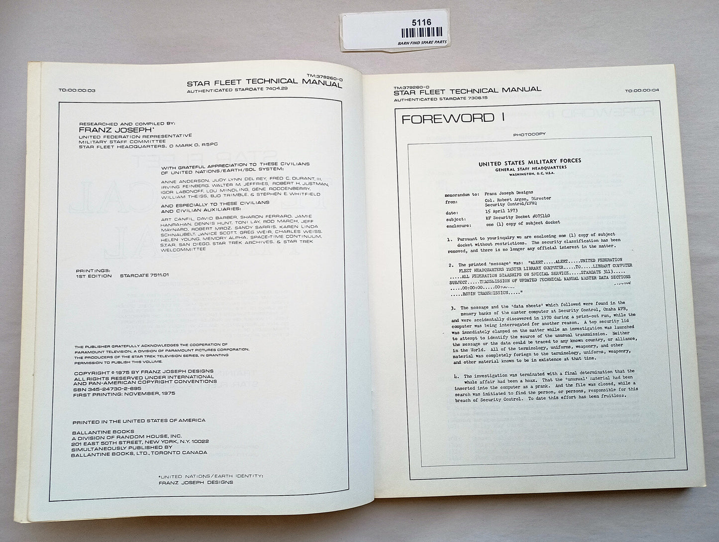 Three Original Startrek collectable manuals first editions6