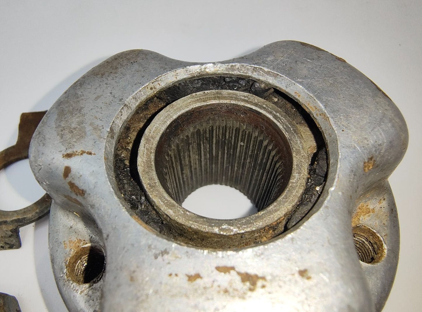 Steering Body Column to pinion Coupling 184579 complete hard to find various MG3