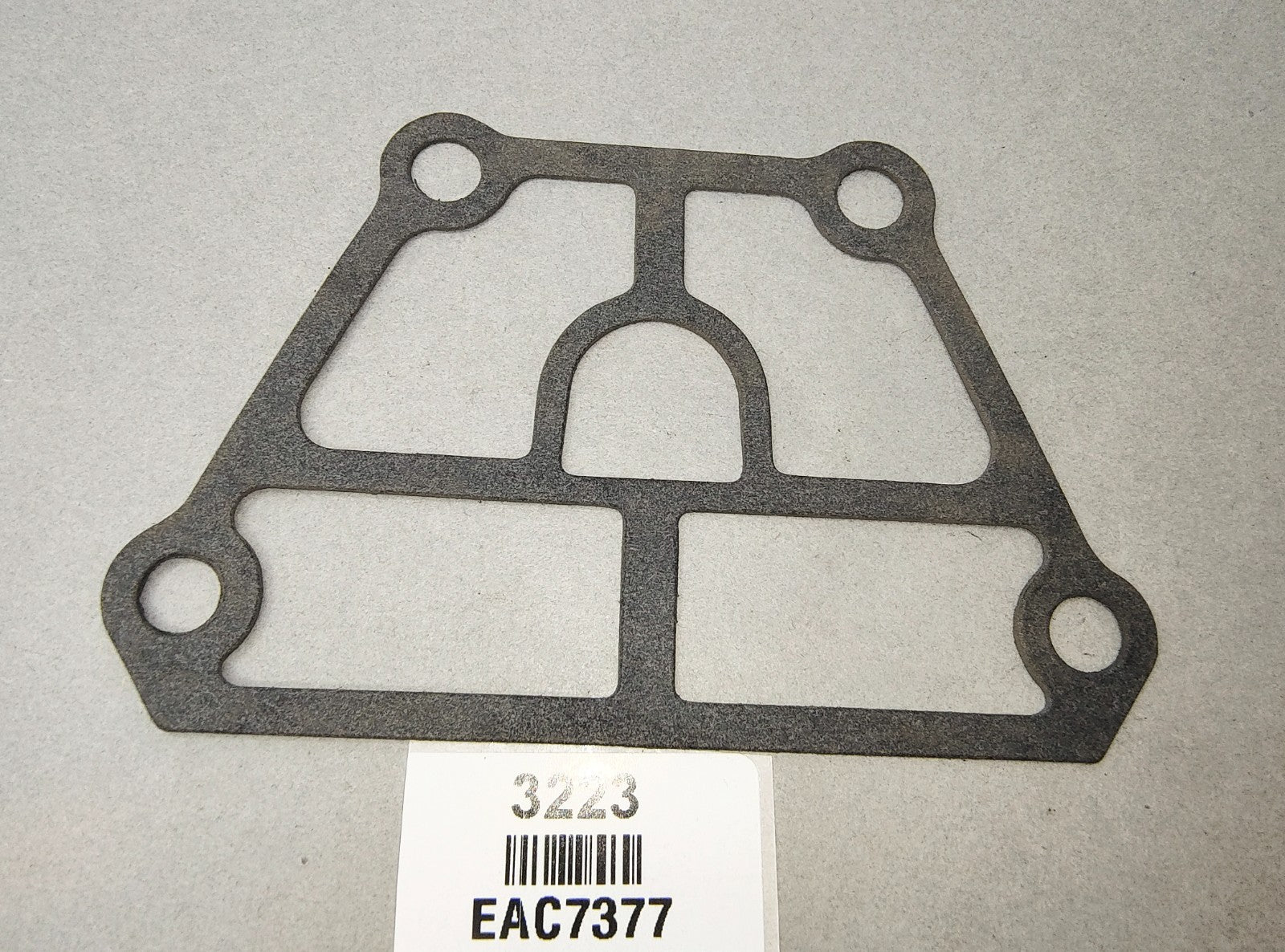 Oil Filter Housing to Block Gasket EAC7377 To Suit  Jaguar XJ6  4.2 Litre0