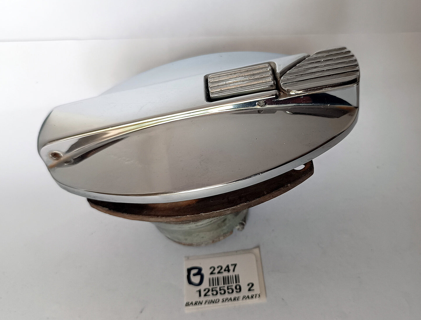 Jaguar Chrome Thin Fuel Filler Cap, 125559 2. Used Condition0