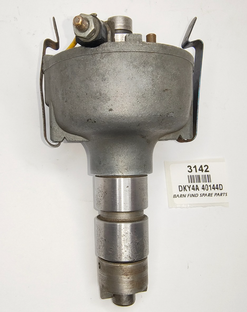 Original LUCAS used DISTRIBUTOR DKY4A 40144D V140 dated March 19495