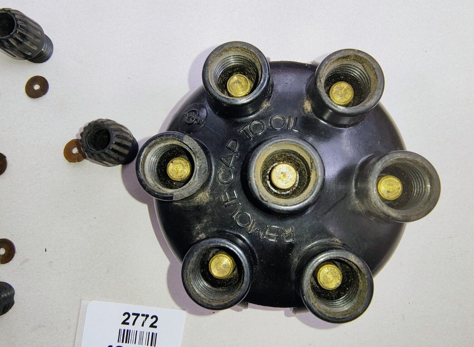 Lucas Original Distributor Cap 407043 used condition12
