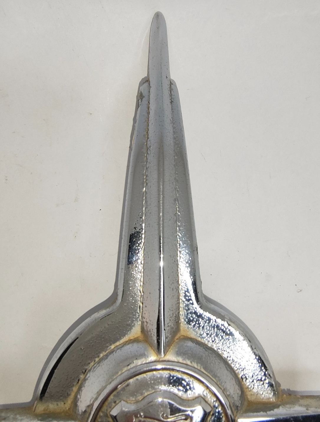 Original Morris 1000 bonnet hood chrome emblem good used 7690413
