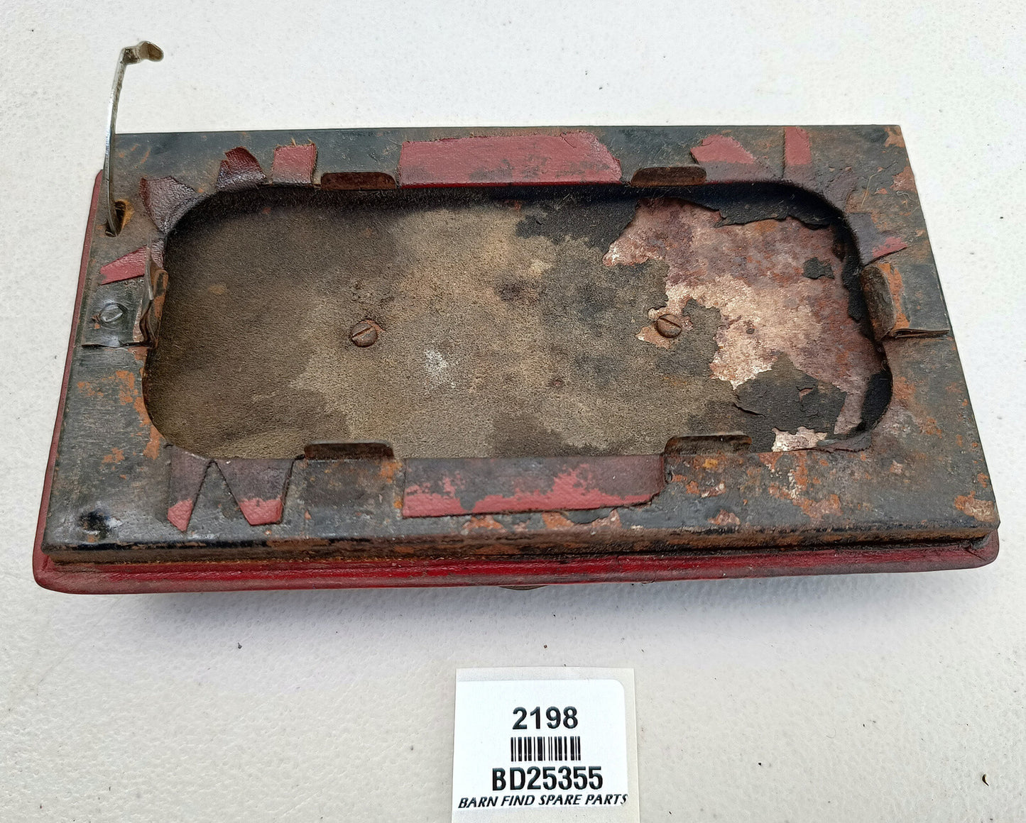 JAGUAR MK2 ORIGINAL ASHTRAY COVER, BD25355. Used condition1