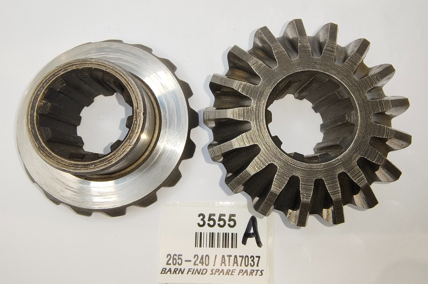 Pair of Original differential Spider Gears 265240 ATA7037 Some MG Austin Morris2