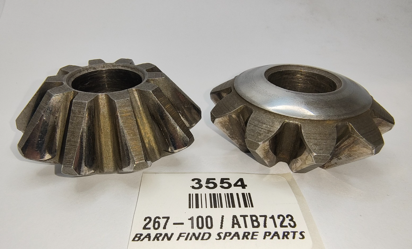 Pair of Original differential Pinion spider gears 267100 ATB7123 suit some MGA5