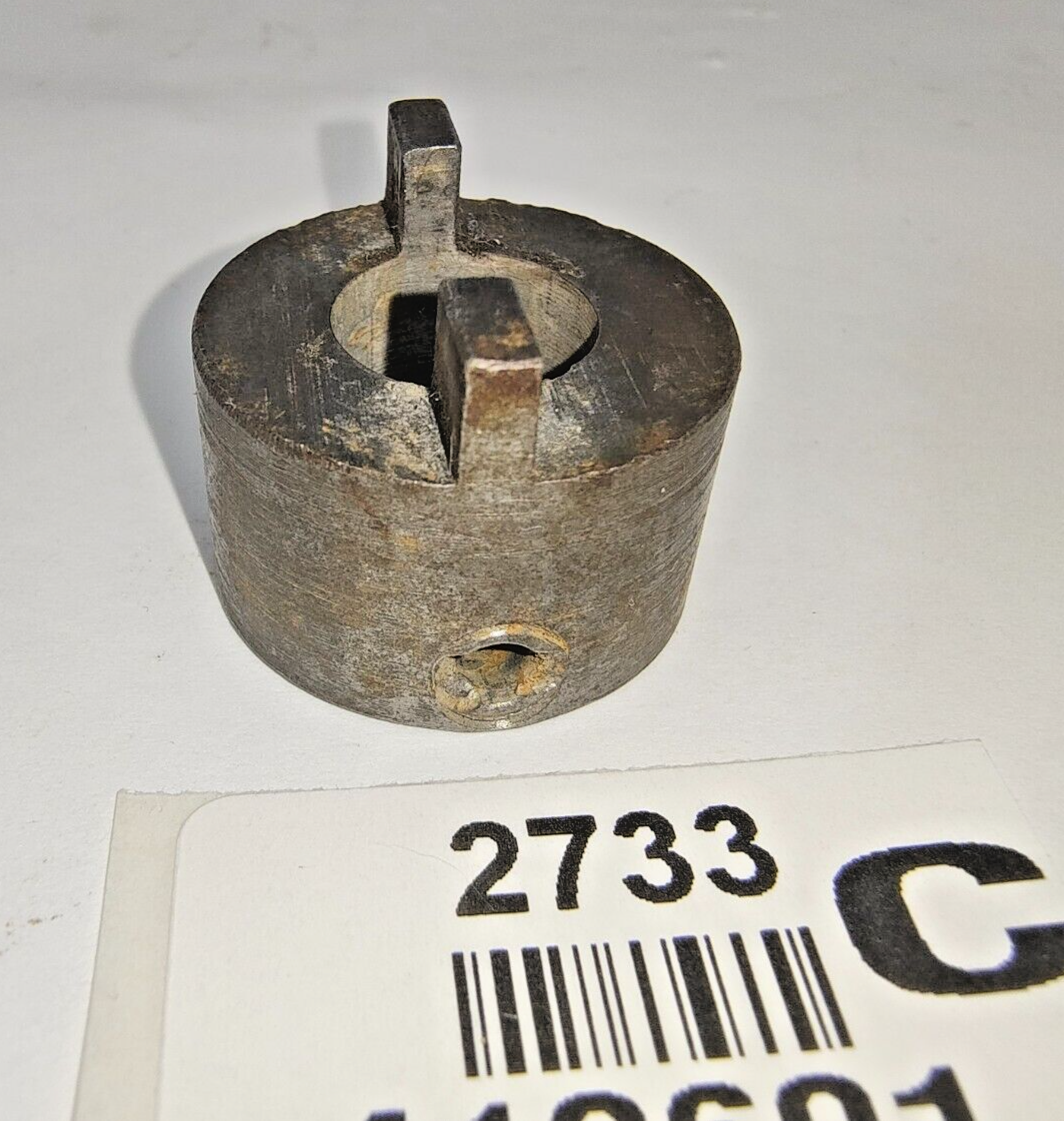 Lucas Distributor Driving Dog 410601 Used - sold individually10