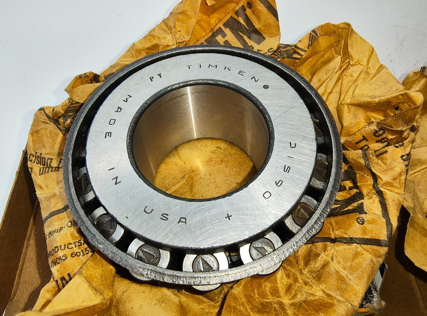 Timken Single-Row Taper Roller Bearing cone 31590 and cup 31520 New Old Stock2