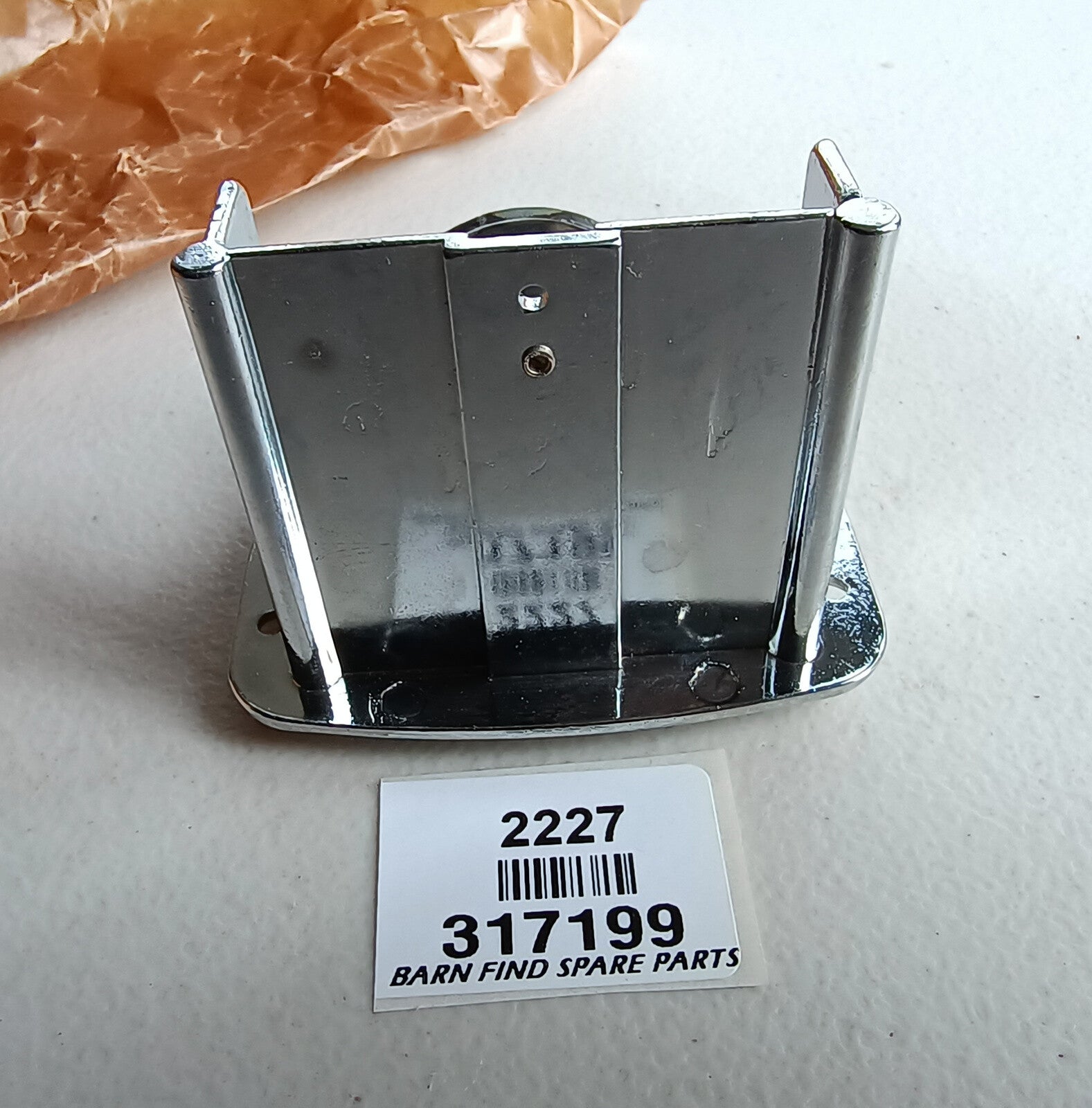 ROVER Ashtray slide housing for rear of front seat, 317199. New Old Stock.3