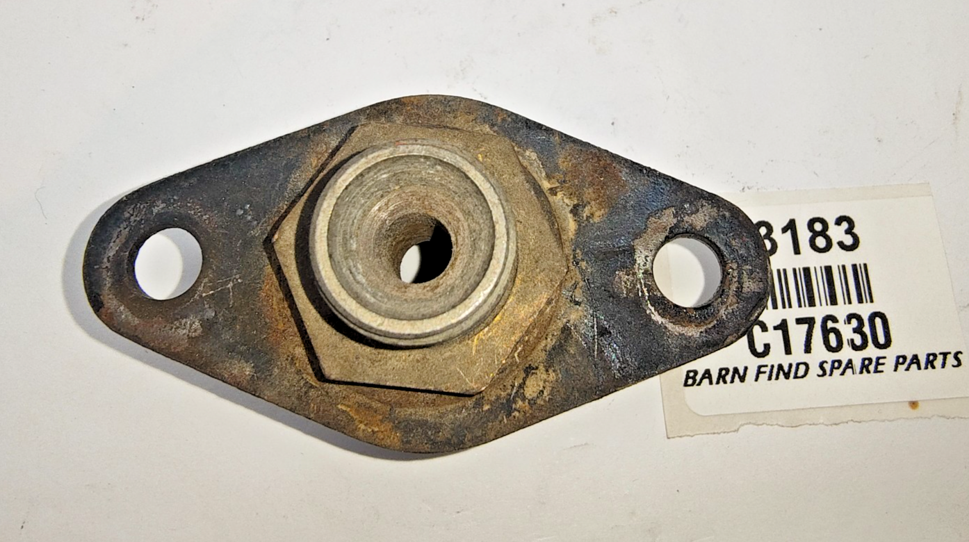 Original used Jaguar E-Type fuel line pipe fitting to bulkhead C176305