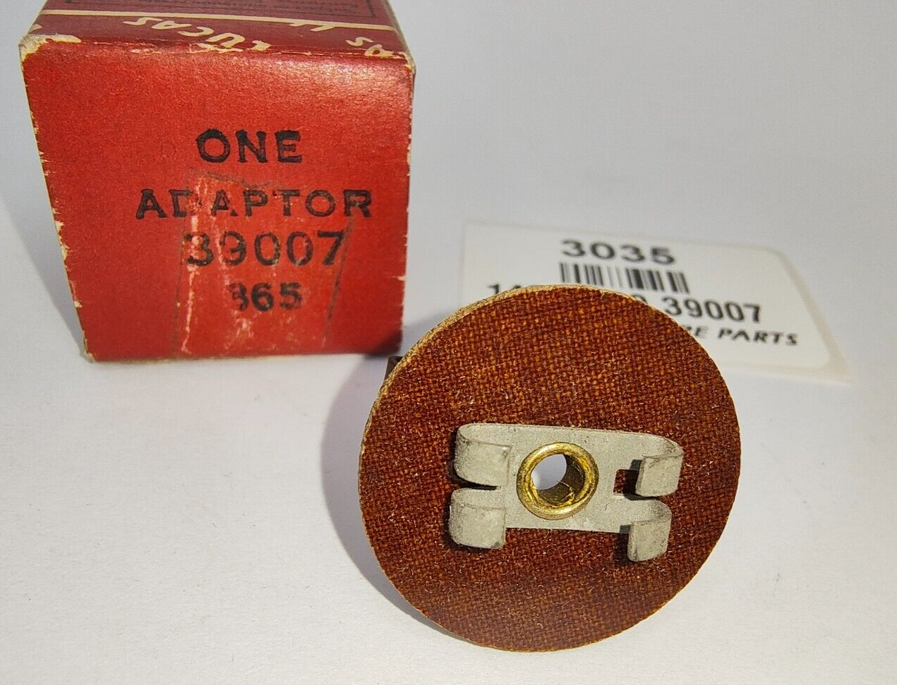 Original Lucas New Old Stock boxed single wire bulb holder adaptor 39007 142-7002