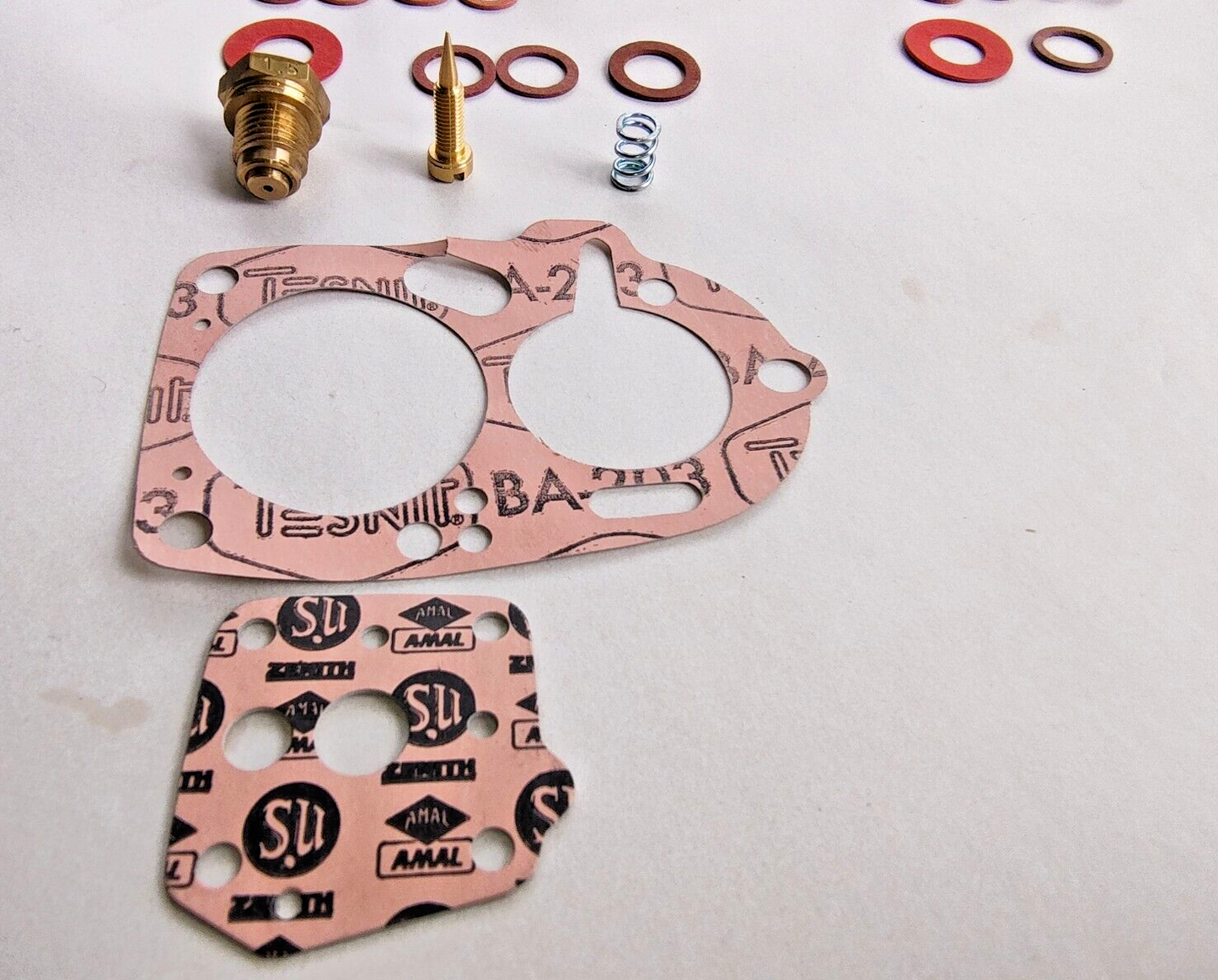 Zenith ZRK3 rebuild kit - there are some parts missing and some parts extra. NOS5