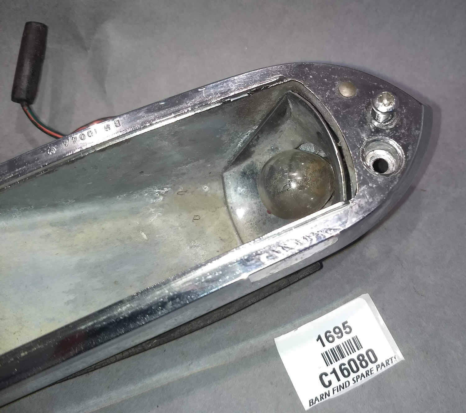 Jaguar E-Type Used Right Hand Front Side & Flasher Lamp  Light  Housing C160805