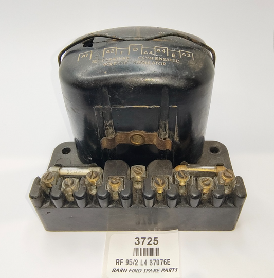 ORIGINAL Used LUCAS RF95/2 L4 12V Voltage Regulator 37076E Date Stamped 9 490