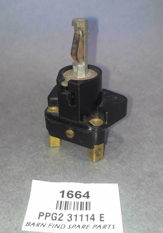 Lucas Used PPG2 31114E Three stage Turn to pull on-push Off 0