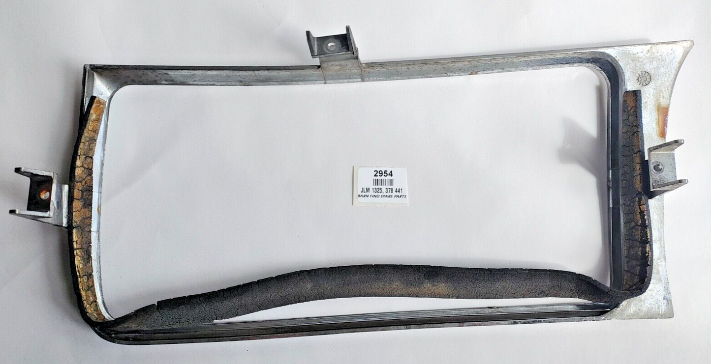 Original Jaguar XJ40 Daimler Headlight Chrome right Surround Bezel Trim JLM 13251