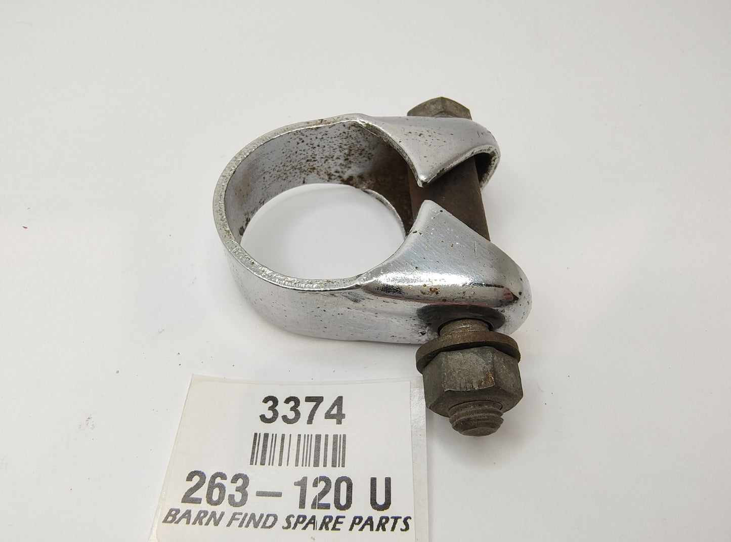 STEERING COLUMN CLAMP Inc. bolt, nut, washer & distance tube Good Used 263-1202