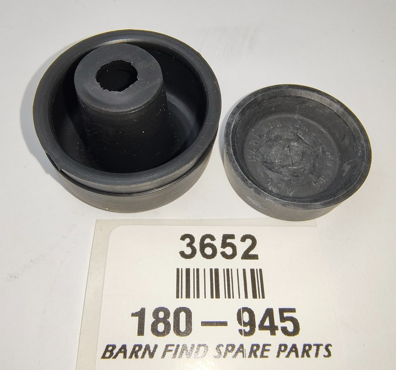 Slave Cylinder Repair Kit 1" Solid Cup 180-945 cup & boot only Sprite / Midget2