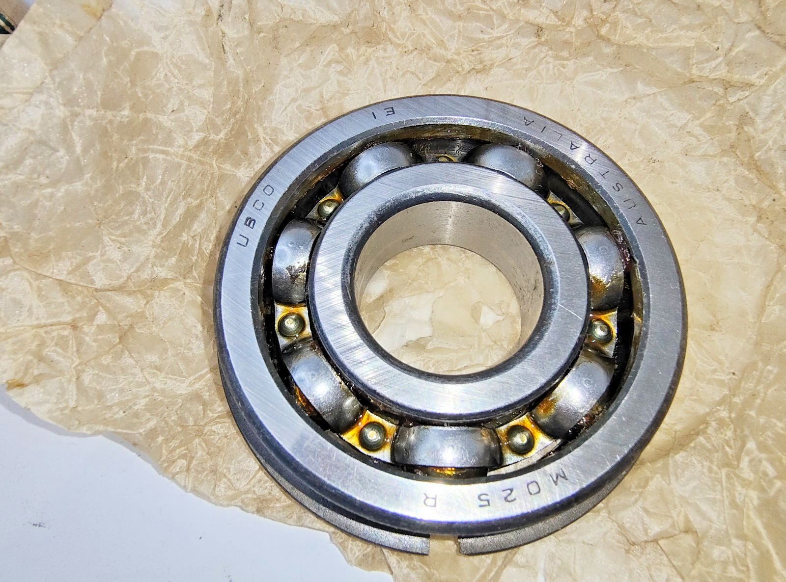 UBC Single Row Deep Groove Open Type Ball Bearing 126-2002
