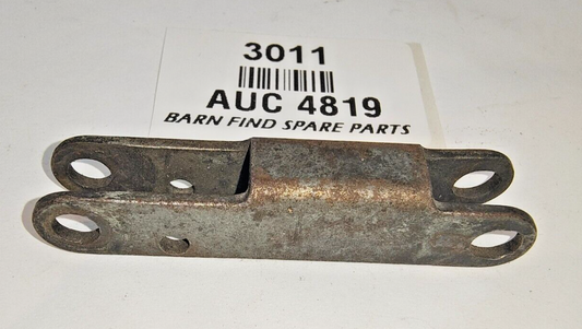 SU Original Jet link Used 1.78" between hole centres note NO CLEVIS PIN AUC 48190