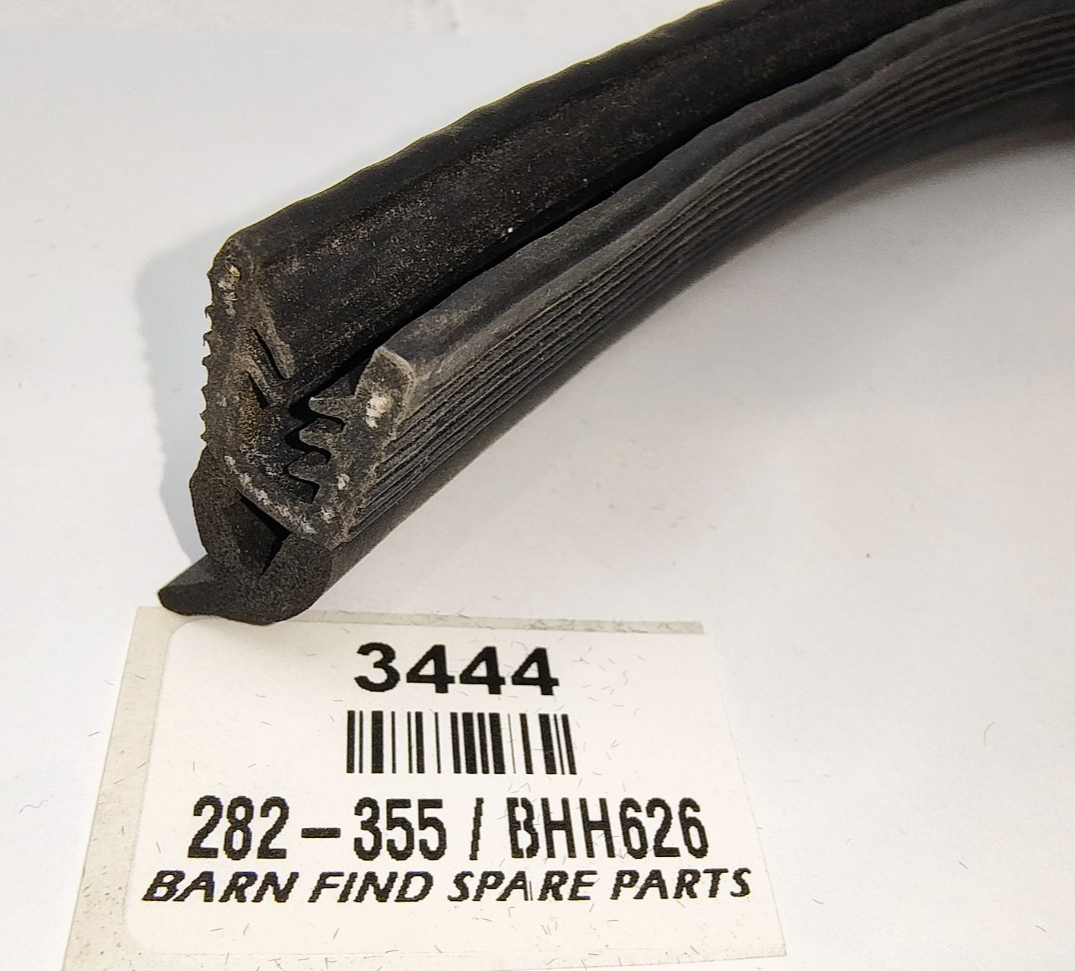 Baffle / Splash Plate Seal (Push On ) New 282-355 BHH626 Suits MG B 1973-19803
