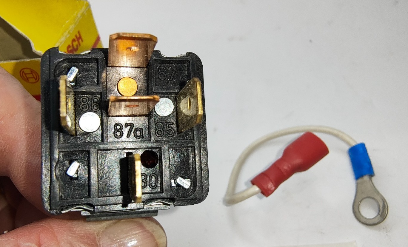 Bosch 5-pin connector 6 Volt 20/30A Fuel Injection Combination Relay 03322040016