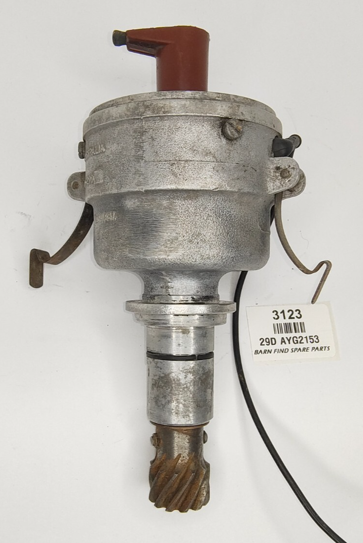 Lucas Used Australian built 29 D AYG2153  distributor 62941081A Dated March 196810