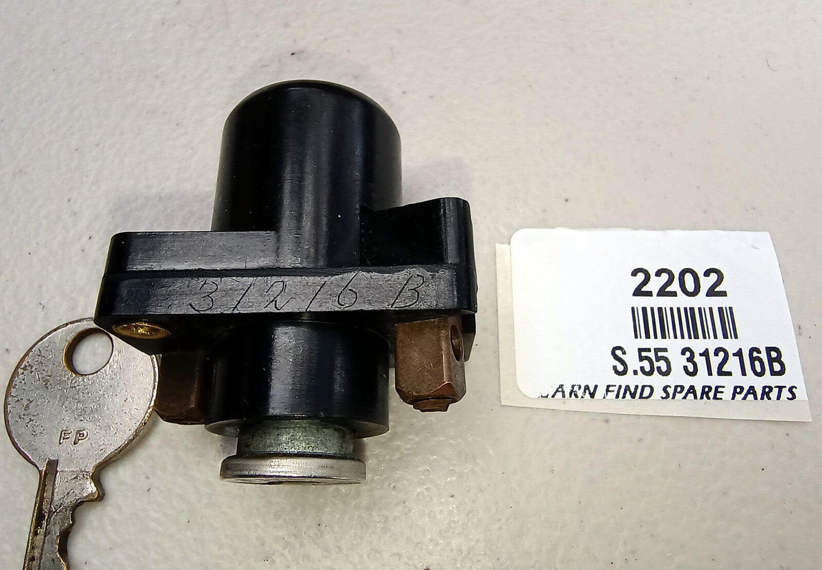 Lucas Ignition Switch S.55 31216B, Good Used Working  Condition.2