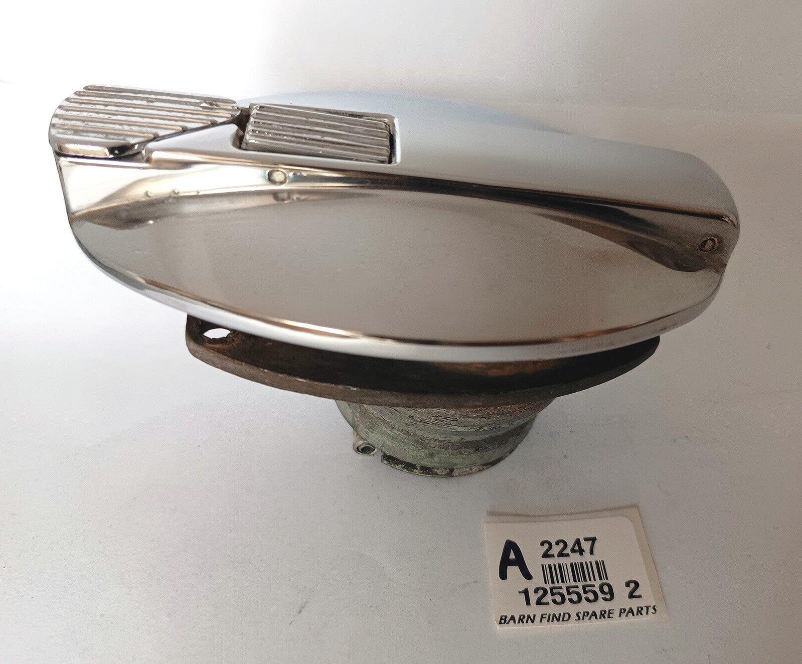 Jaguar Chrome Thin Fuel Filler Cap, 125559 2. Used Condition1