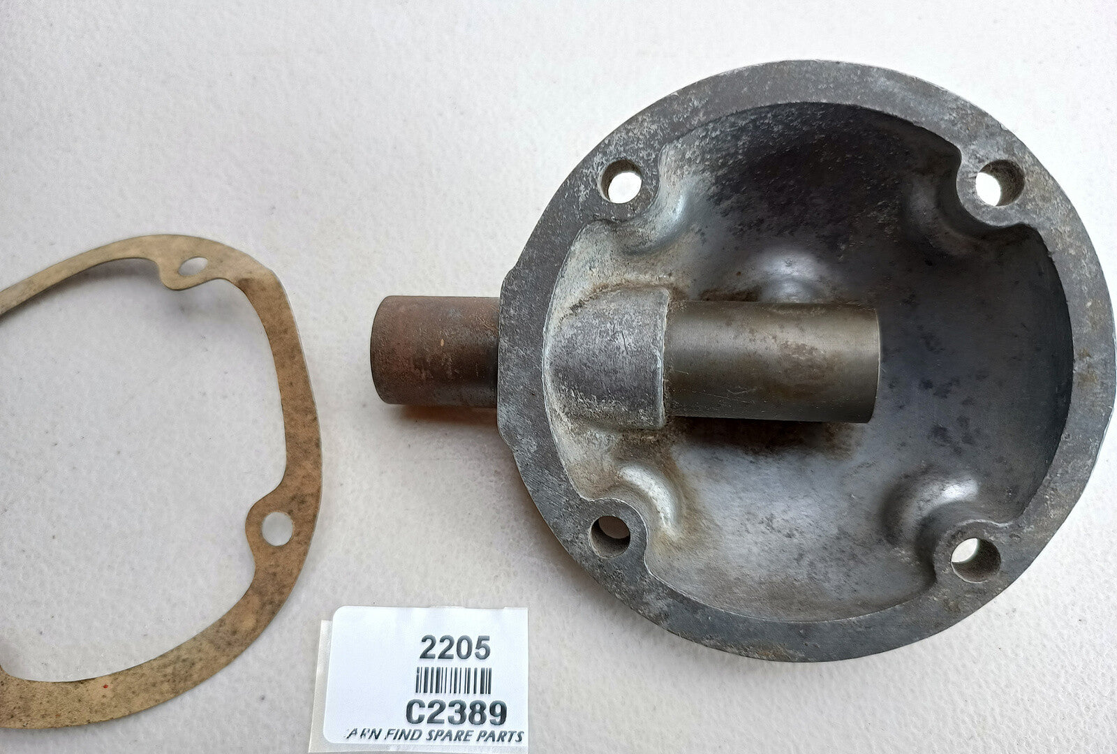  Jaguar Engine Oil Breather Housing C2389, Used Condition1