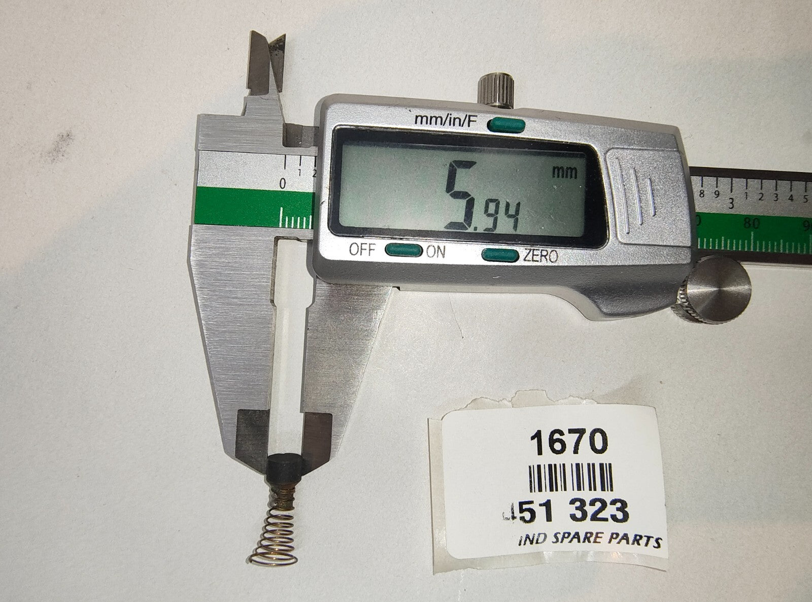 Original NOS Lucas Carbon & Spring 451323 Box of 105