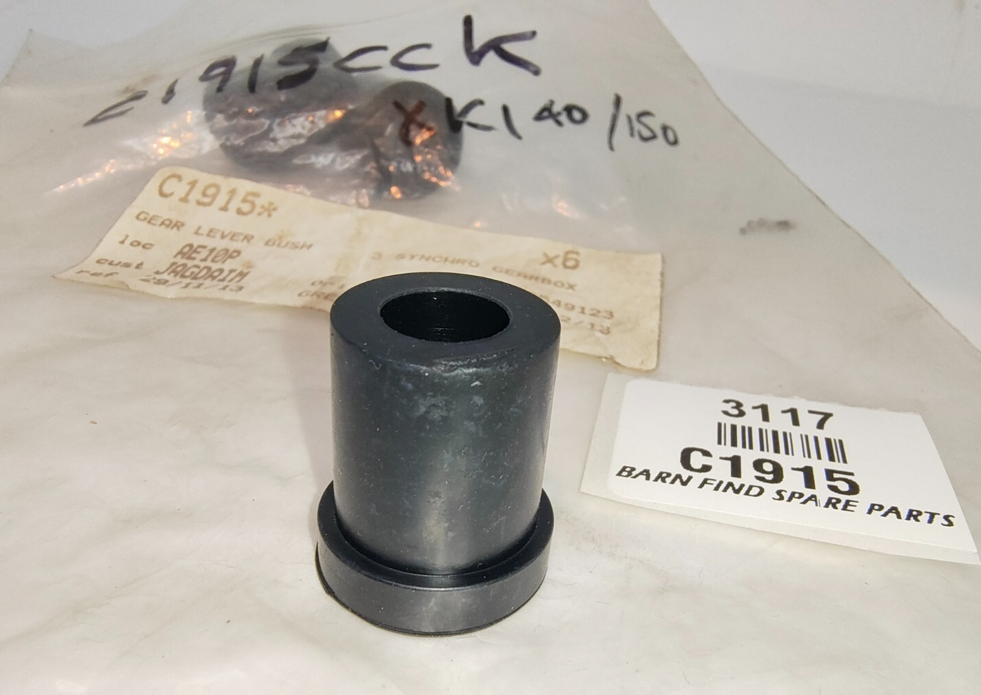 Bush Gear Stick lever Jaguar 3 Synchro Gearbox XK140/50  C1915 New Old Stock0