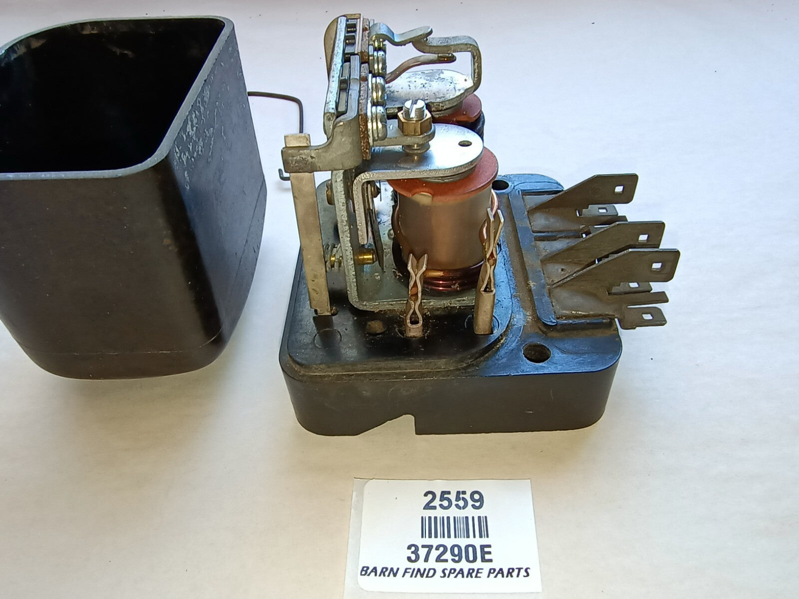 Lucas Original USED RB106-2  37290E 4 66 Regulator/Control Box.2