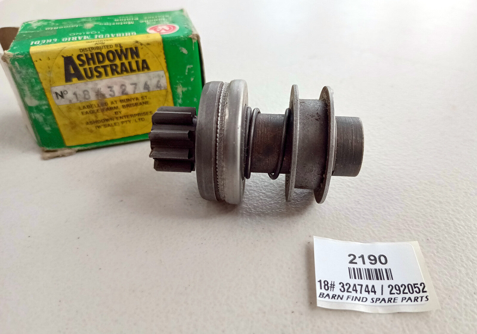 M325 Starter Motor Pre-Engaged Pinion Drive, 18# 324744 / 292052. New Old Stock.0