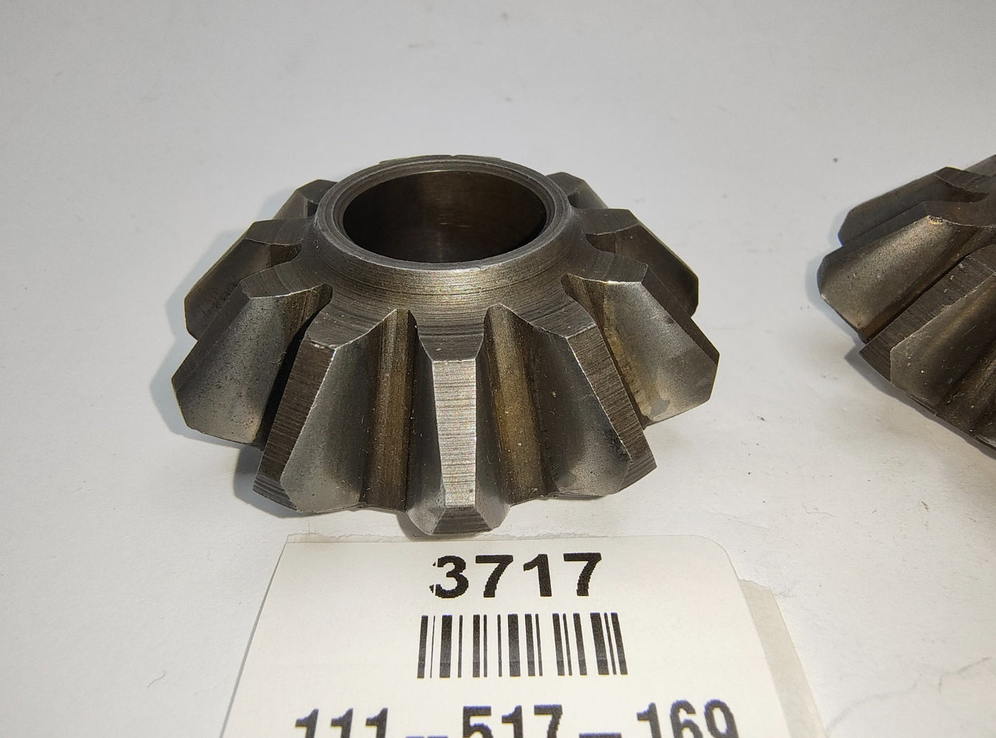Pinion gears (pair) 11 tooth very good condition or New Old Stock 111-517-1692