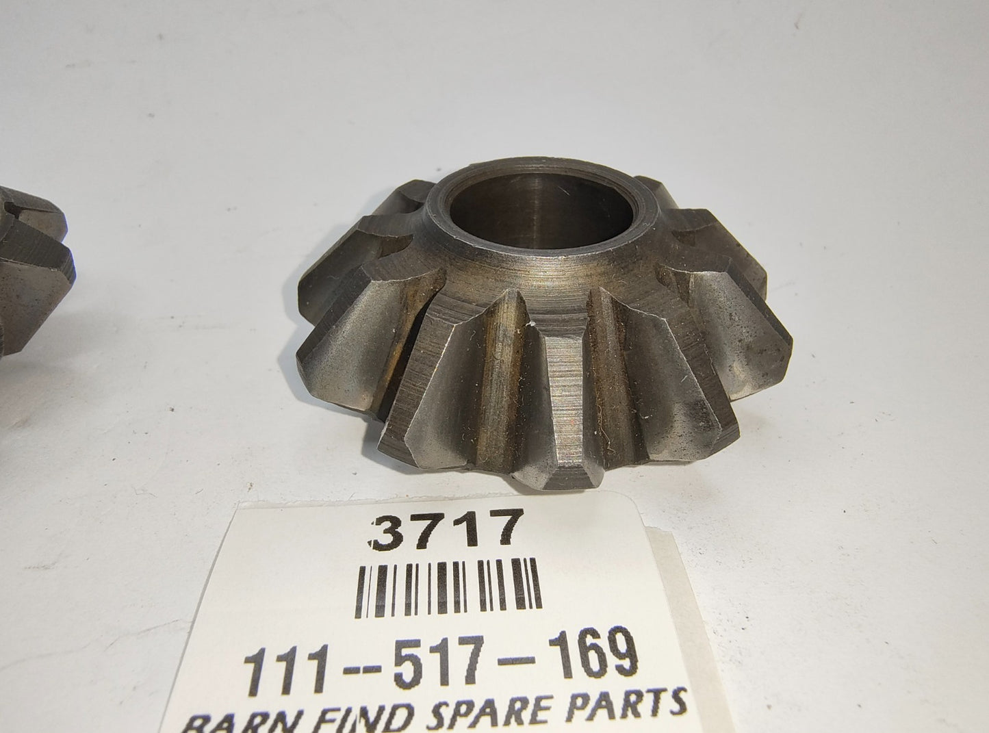 Pinion gears (pair) 11 tooth very good condition or New Old Stock 111-517-1698