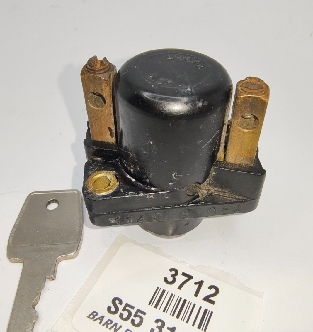 Lucas Original Rare Used working Ignition On/Off switch with key S 55 4148A7