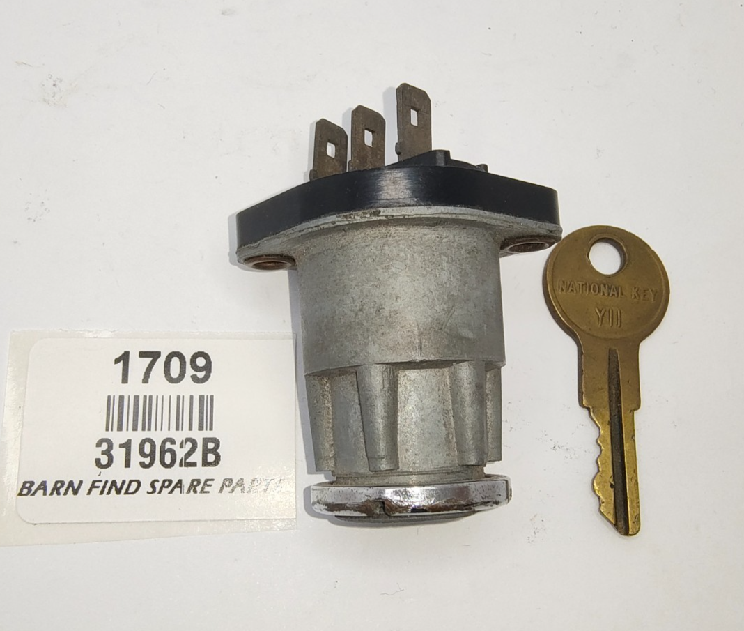 Lucas used Jaguar Ignition switch barrel assembly inc key 31962B XKE S type Mk100