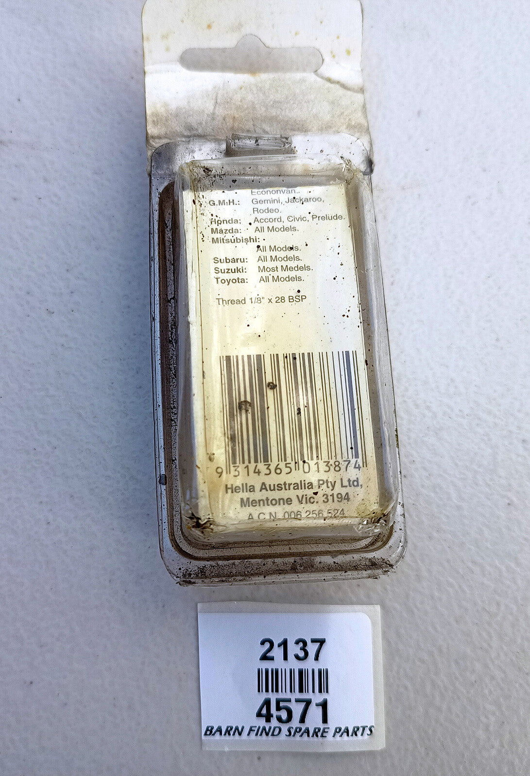 Hella  Oil Pressure Switch 4571 New Old Stock 1