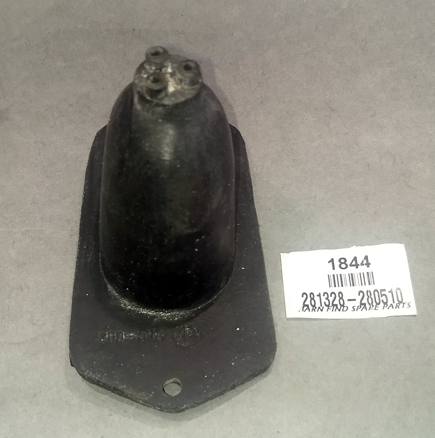 Tail Lamp Grommet 281328 280510 281-328 280-5100