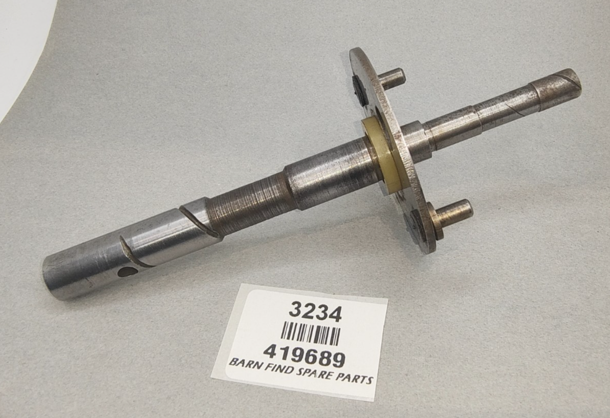 Lucas Original Distributor 19 degree advance Shaft & Action Plate used 419680