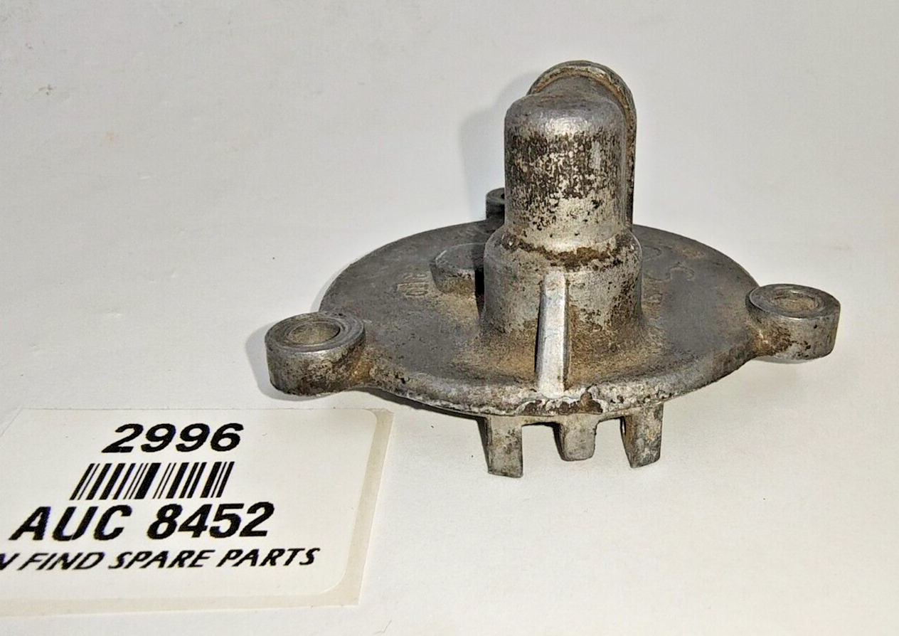 SU Used Carburettor FLOAT FUEL BOWL LID AUC 8452  Xfref: AUD9203 AUE 272 AUD22763