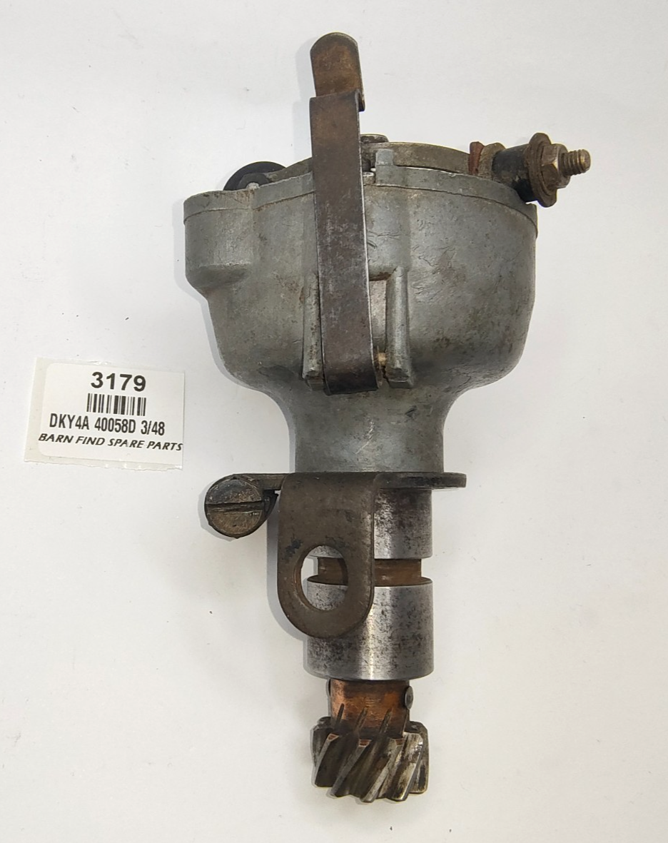 LUCAS USED DISTRIBUTOR DKY4A 40058D,  A131  Date stamped 3 48 (March 1948) MG TD4