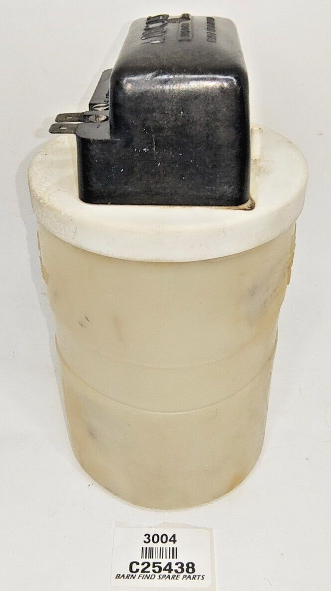 Genuine Lucas 5SJ used C25438 Screenjet washer bottle - Jaguar BMC etc5